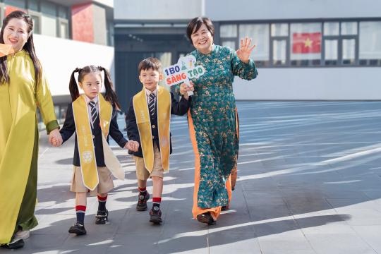 8 NỀN TẢNG VÀNG GIÚP CON BỨT PHÁ TỪ LỚP 1 TẠI NGÔI SAO HOÀNG MAI